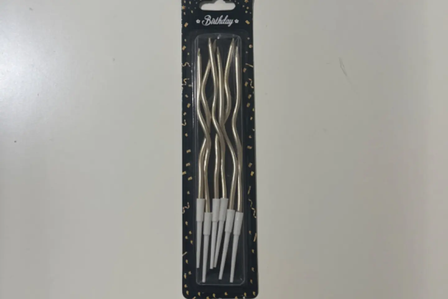 شموع ذهبية حلزونية