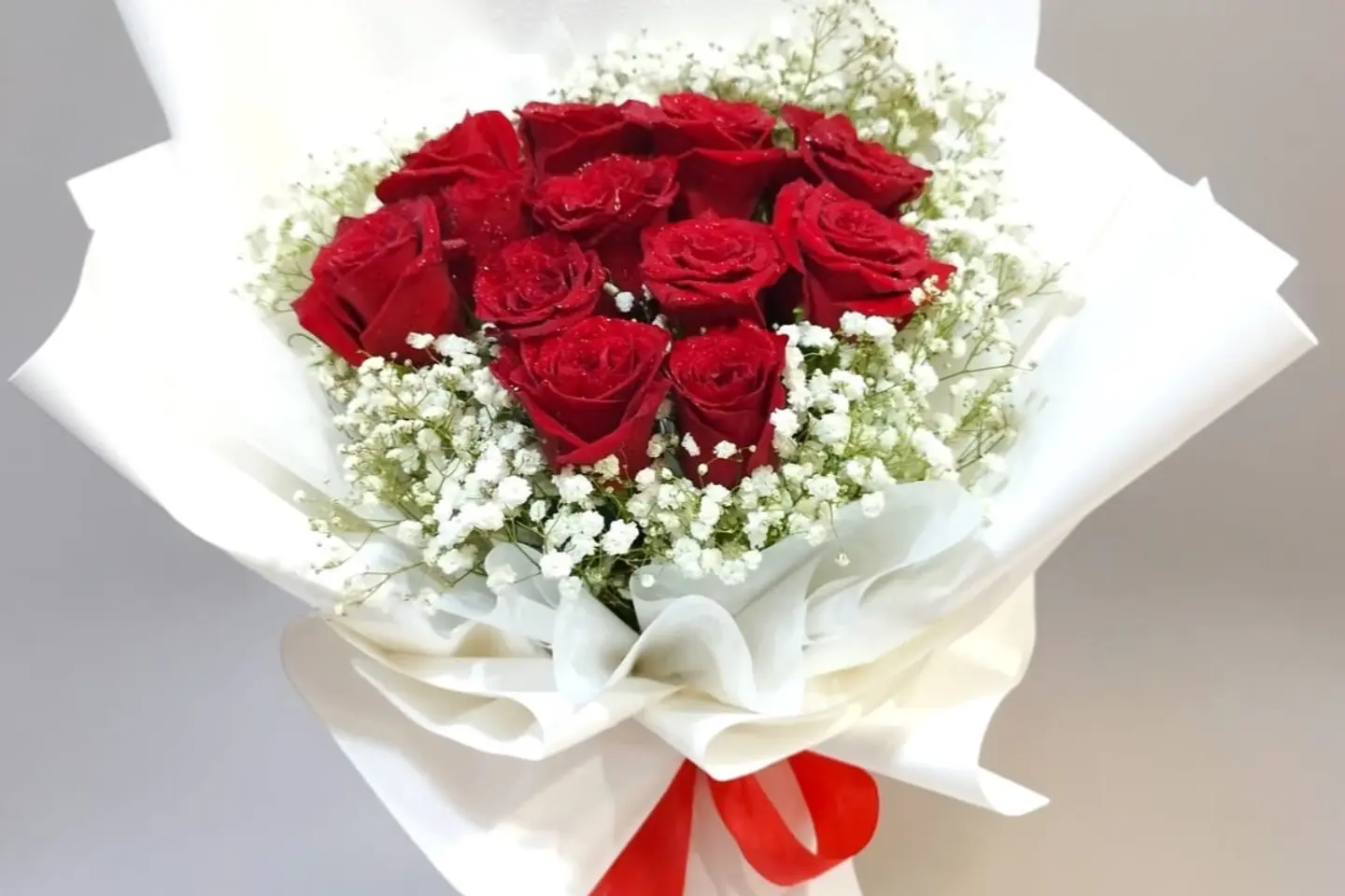 باقة ورد حمراء٥٣