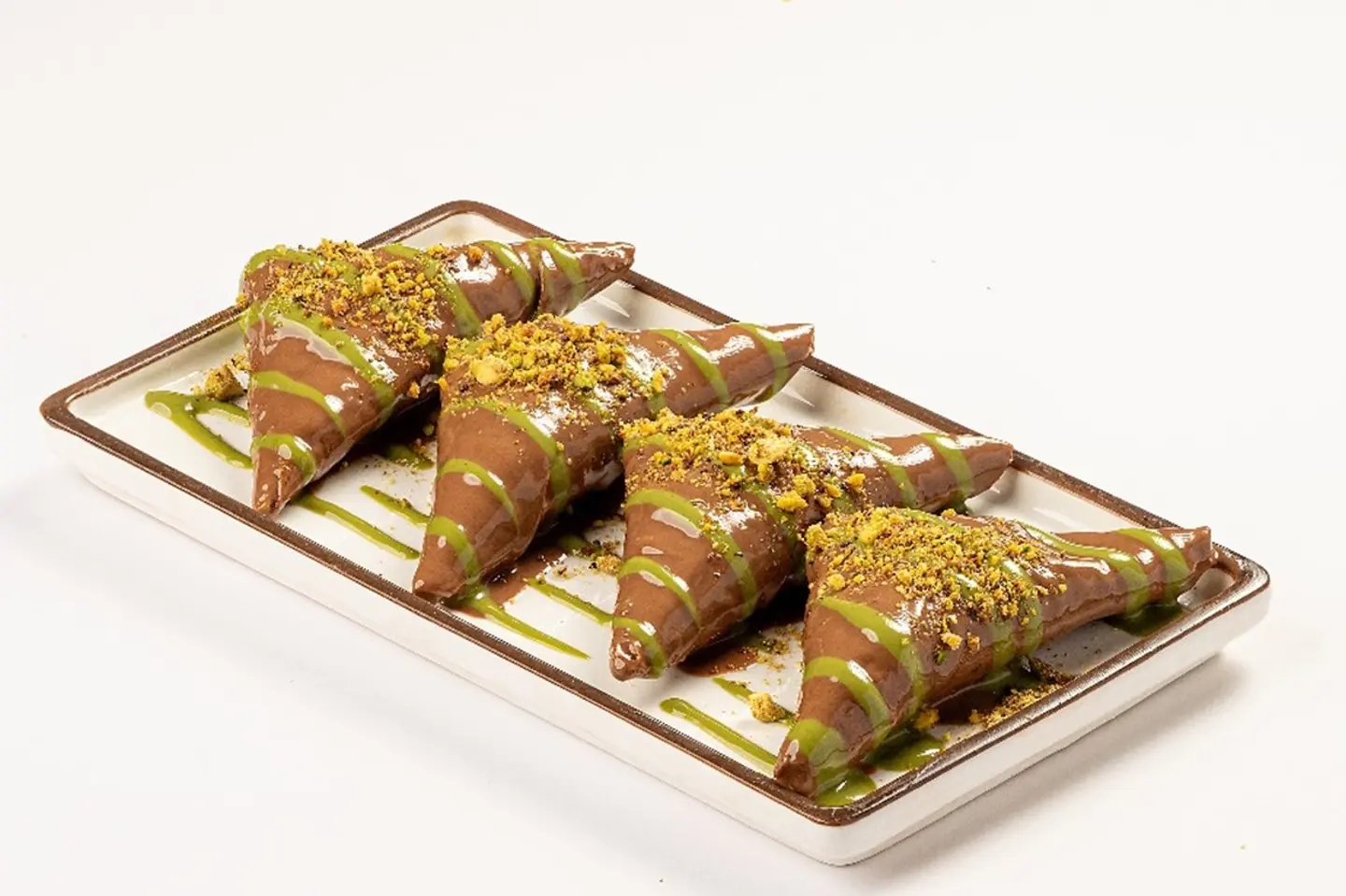 Pistachio Kunafa Sambusak