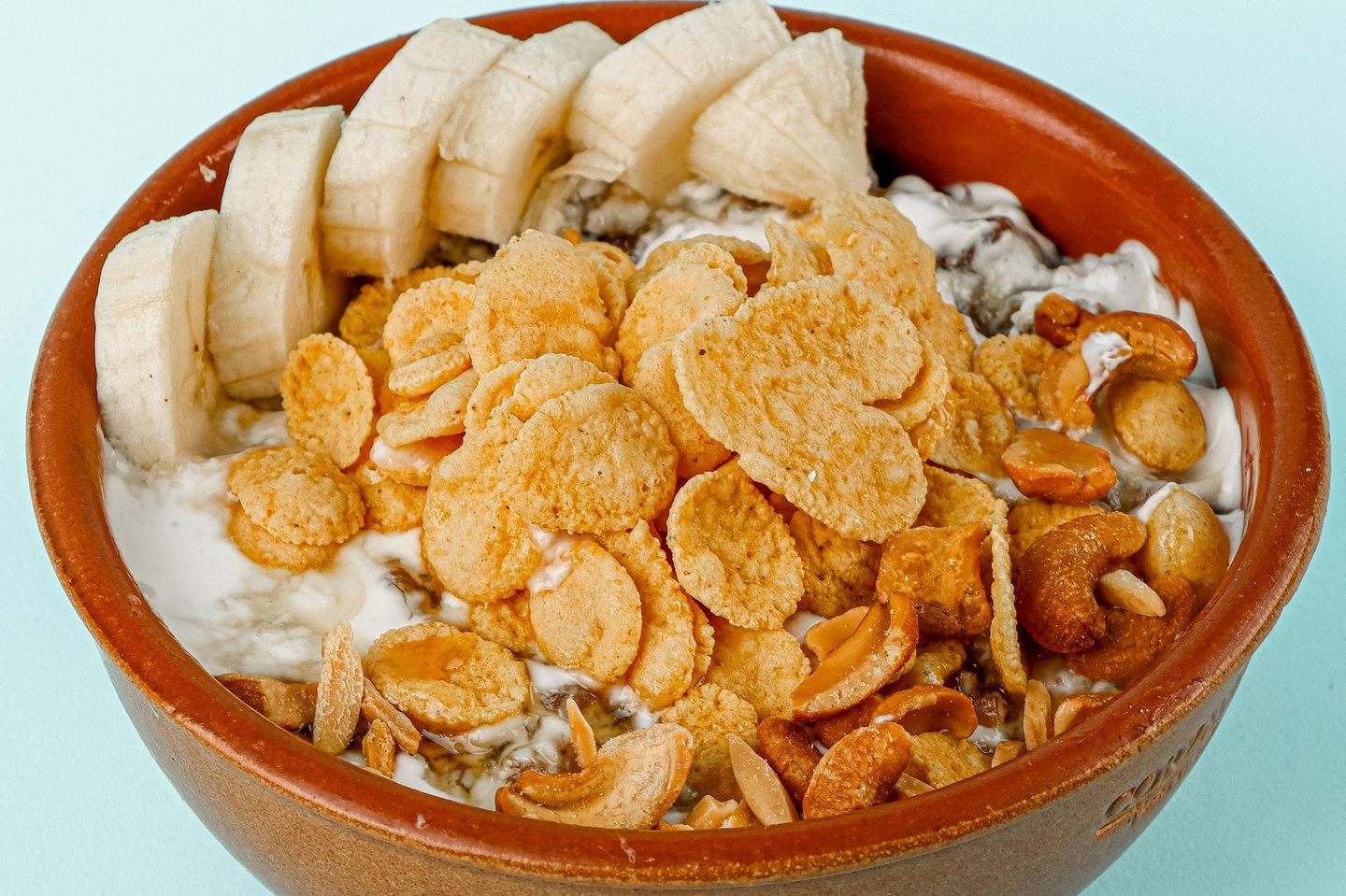 Massoub With Honey And Cream