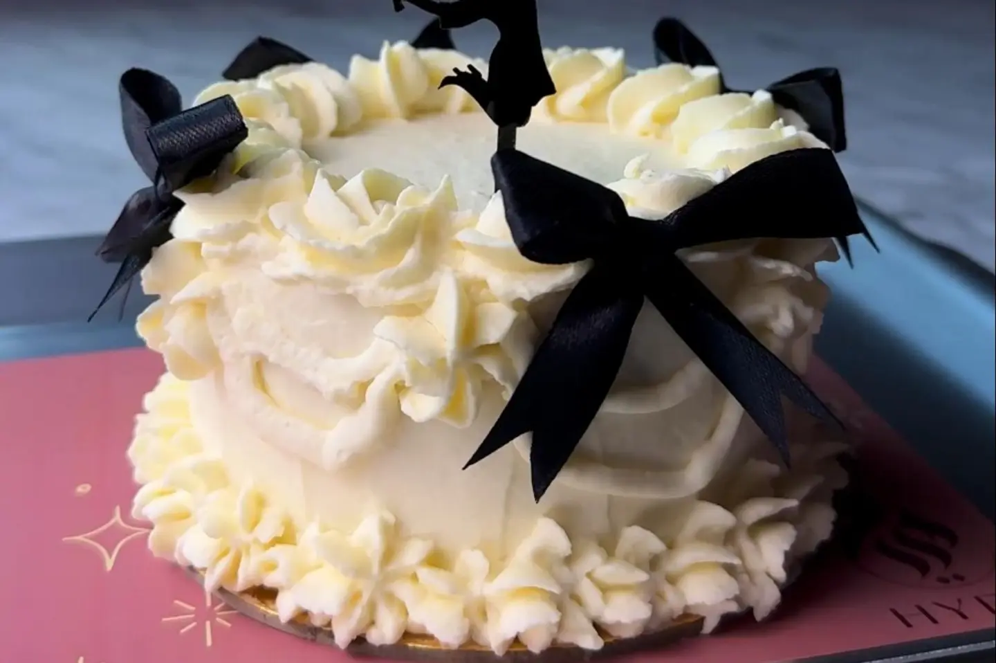 Marble Cake With Chocolate Ganache