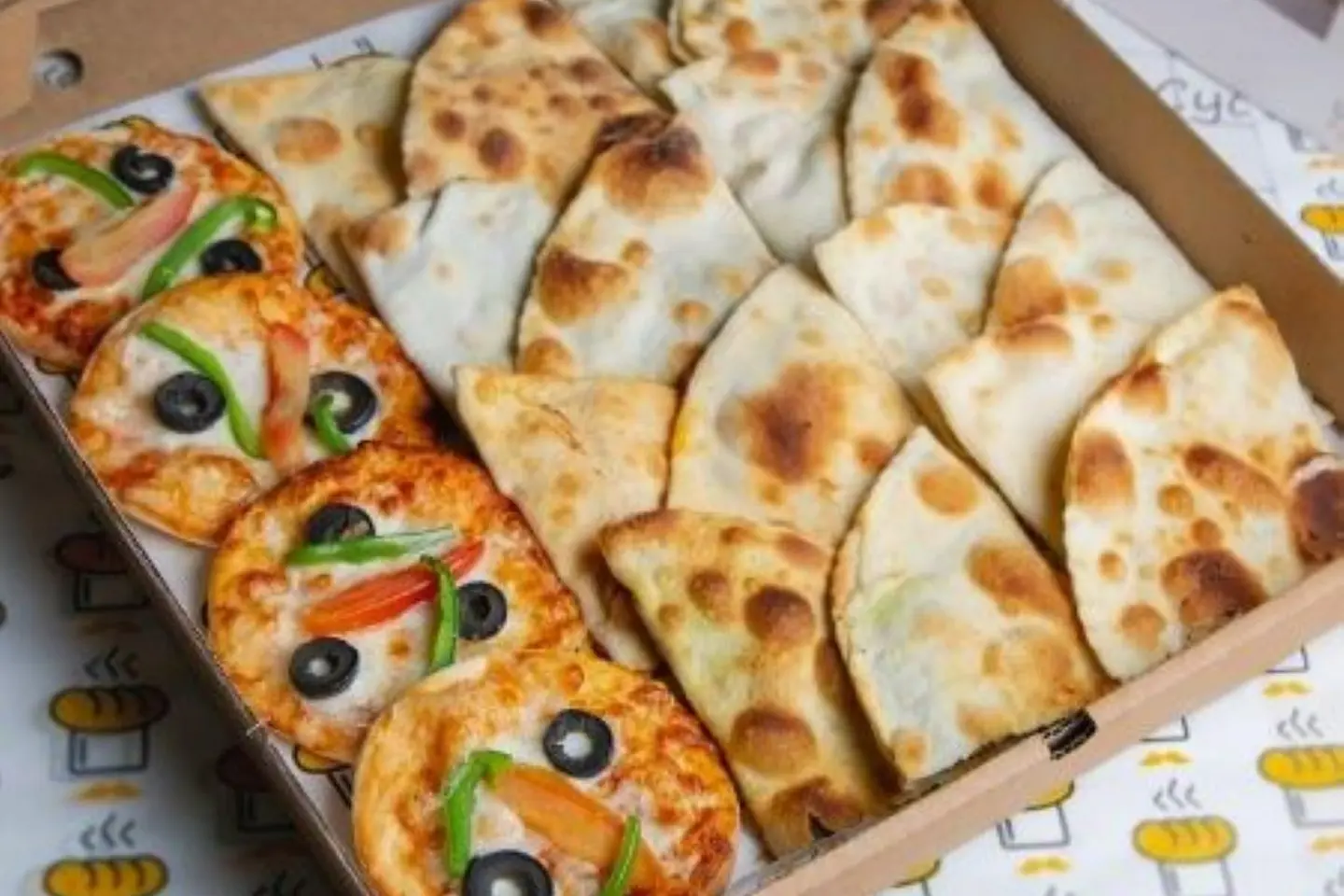 بوكس فطائر مشكله وسط