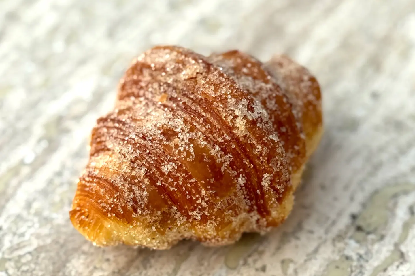 كرونت بالقرفة