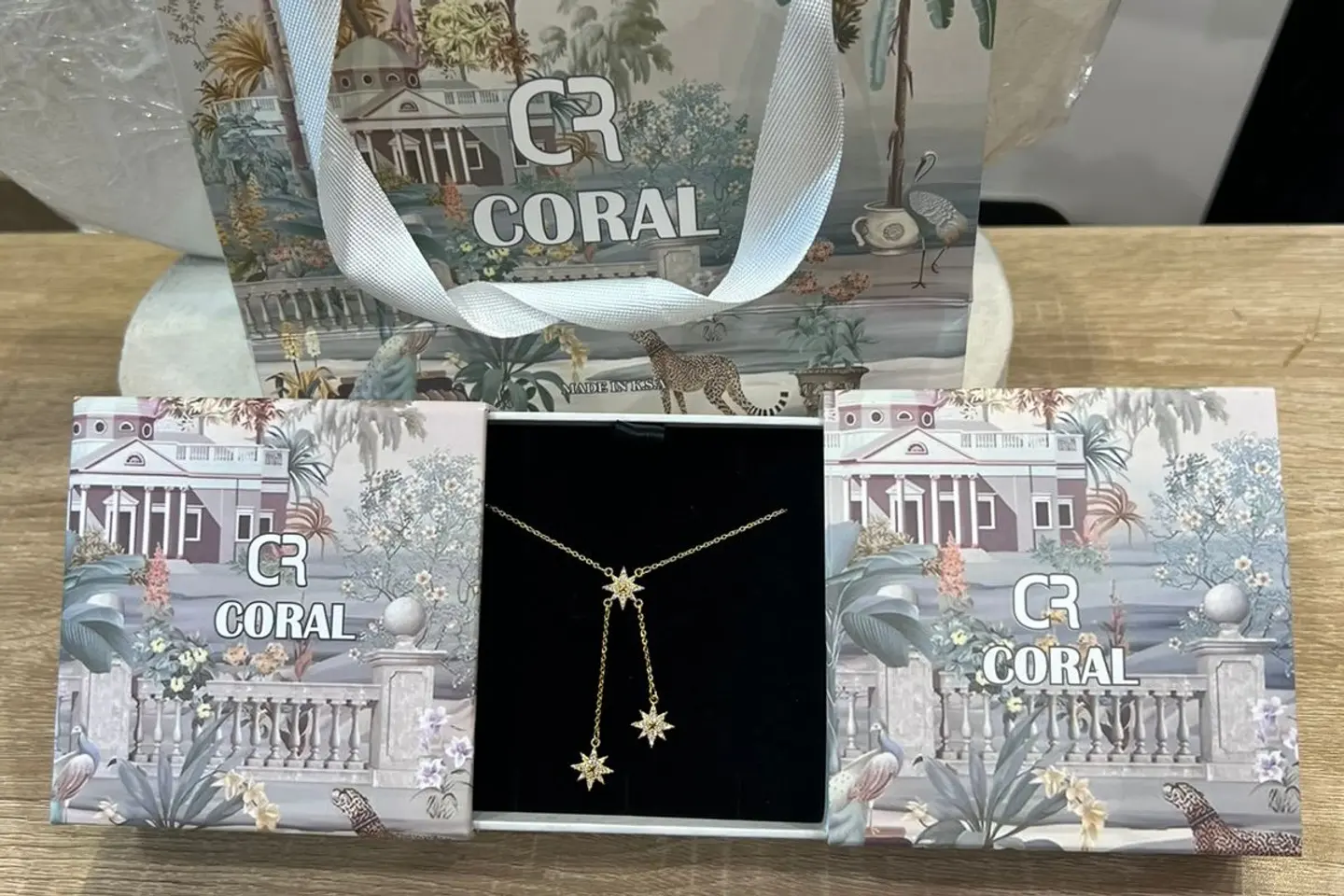 Coral Star Chain Gold Color