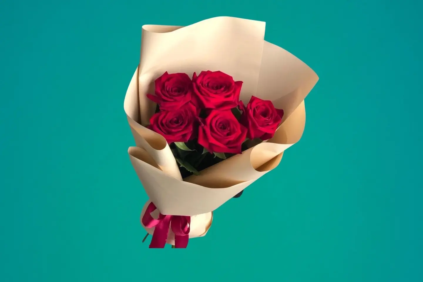 باقة ورد احمر صغيرة ٥