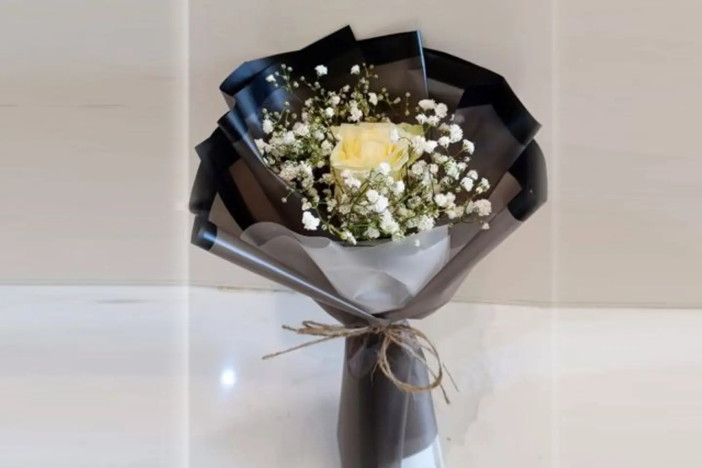 توزيعات بالحبه ابيض مع تغليف دبل