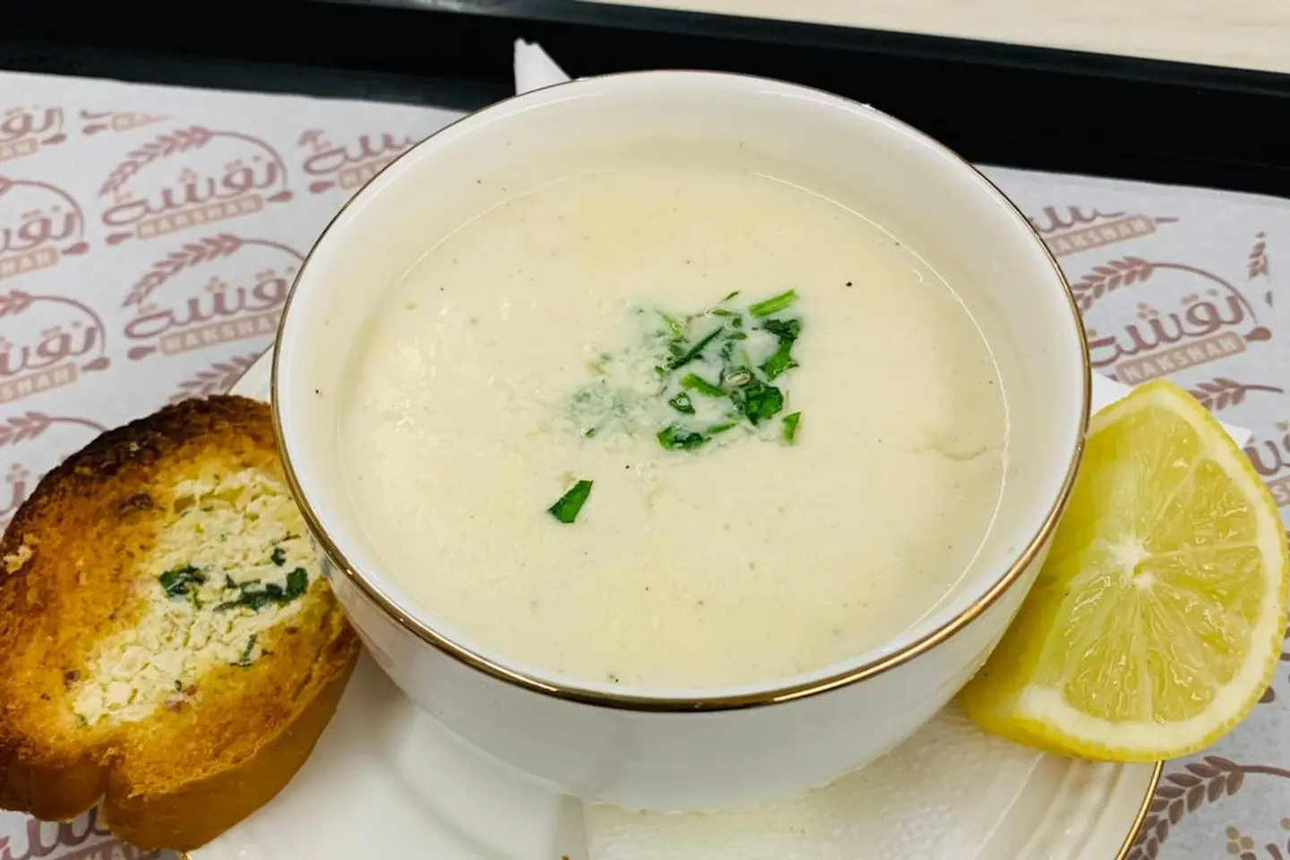 شوربه كريمه دجاج