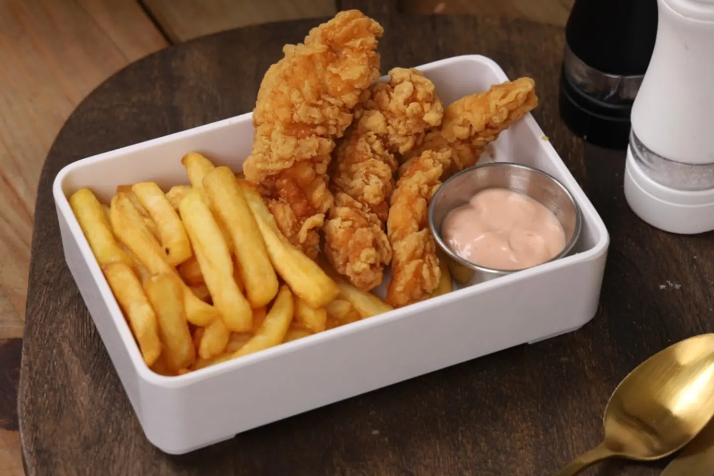 شرائح دجاج للأطفال