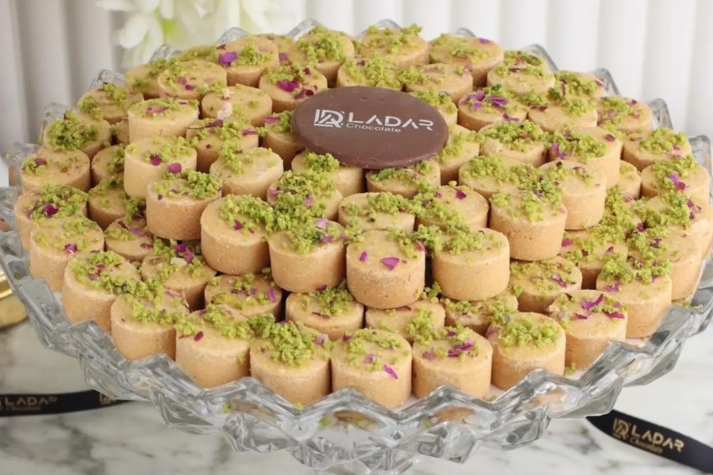 Kuwaiti Ghariba Tray The Taste That Takes You Back To Old Memories 950 1000 Grams