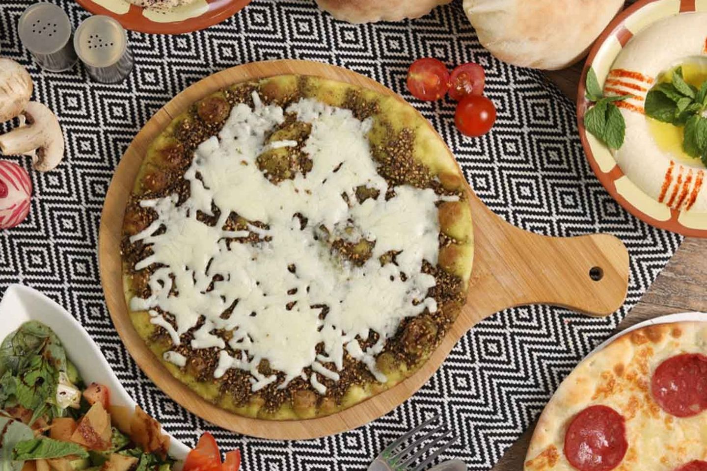 زعتر بالجبن