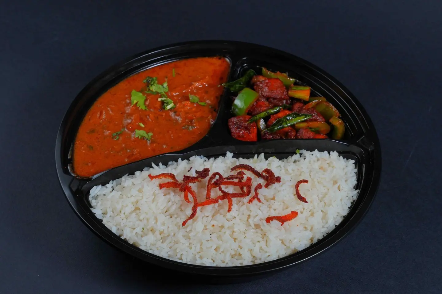 أرز بالسمن دجاج ماسالا فلفل حار