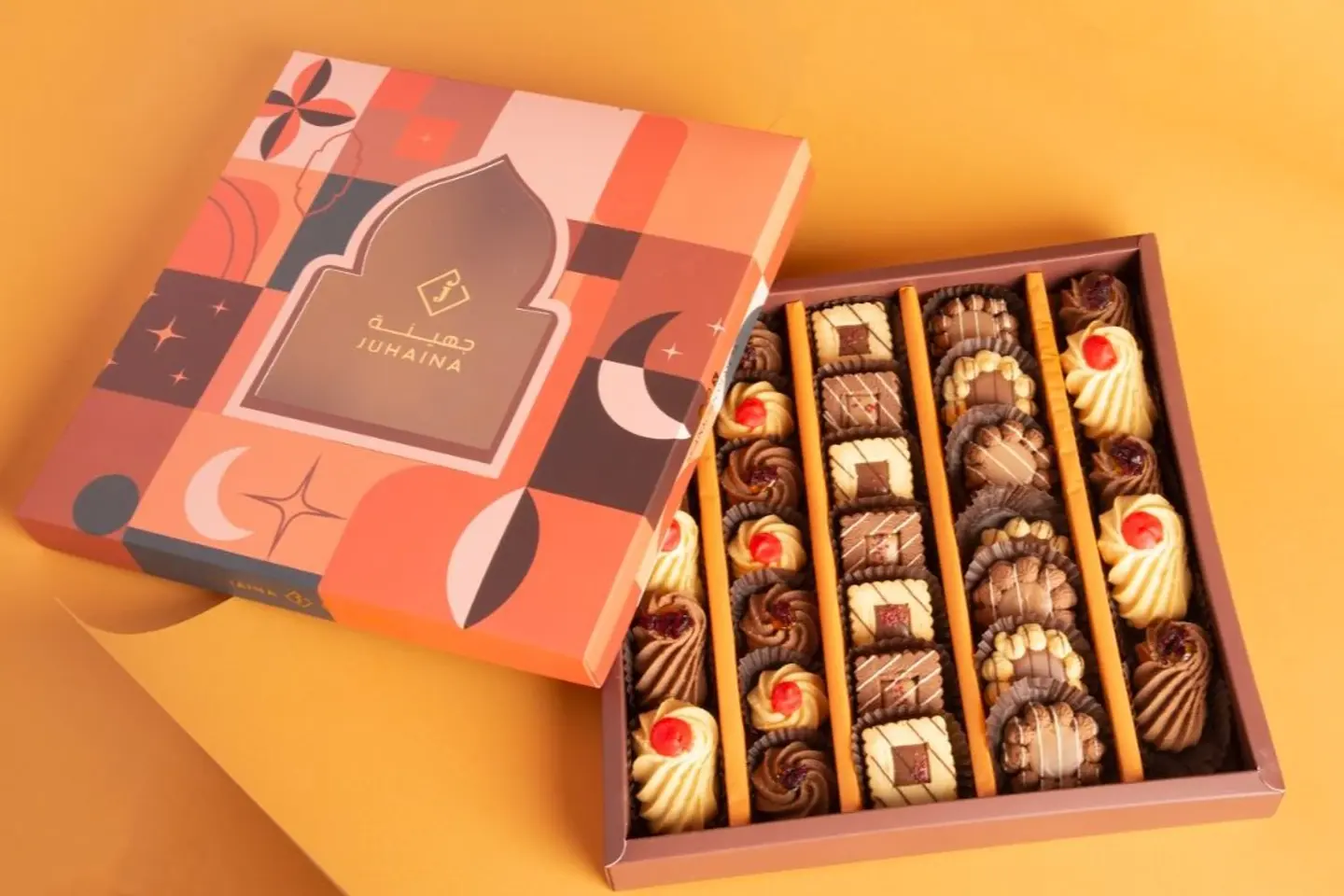Mixed Petit Four Box