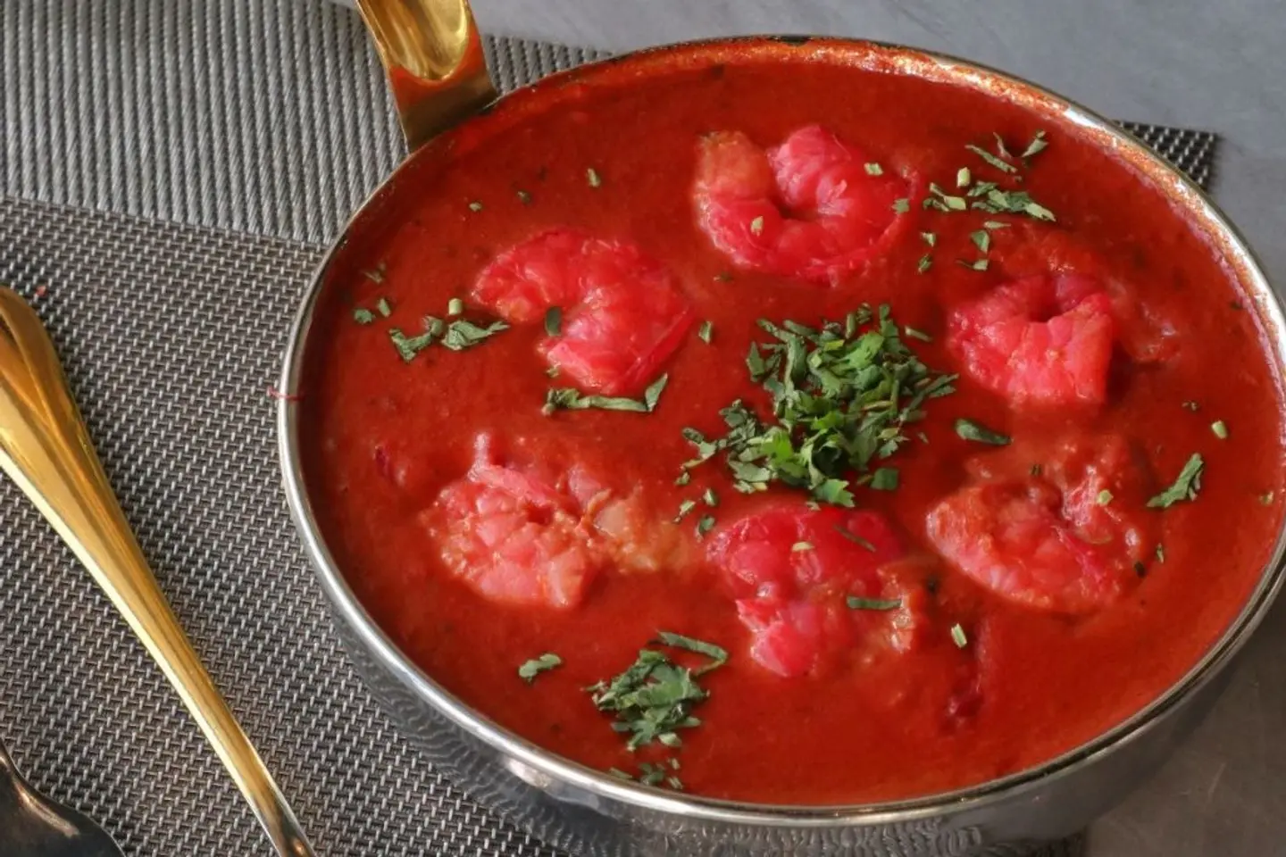 روبيان مسالا بالزبدة