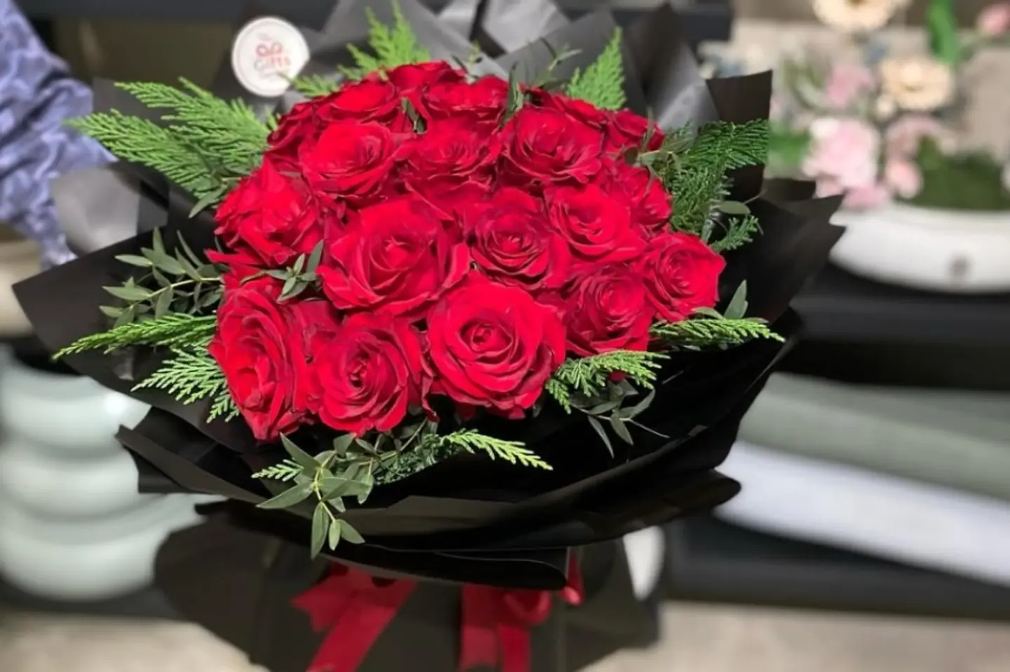 دلو ابتسامة راد روز
