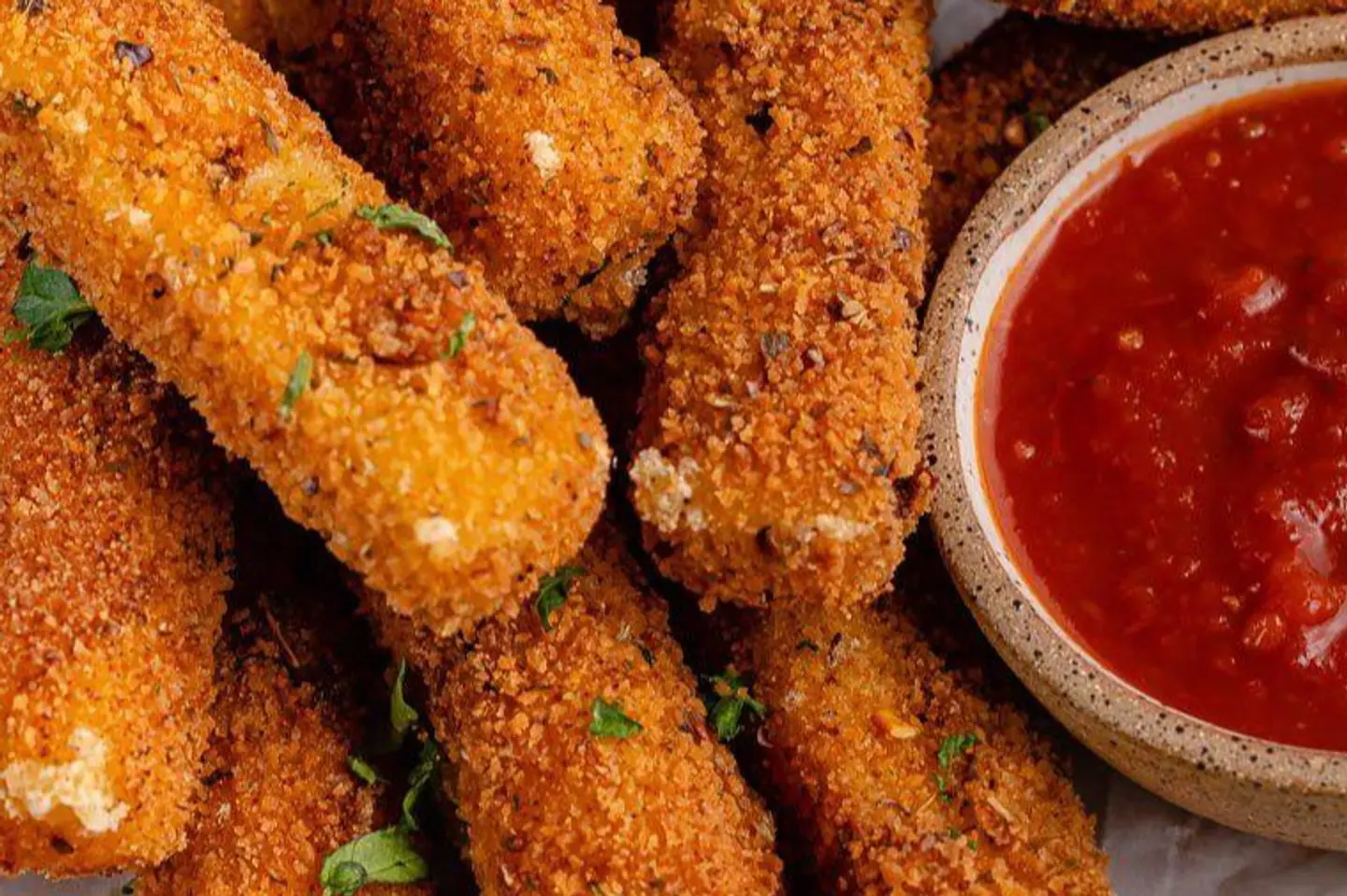 اصابع جبن موزريلا
