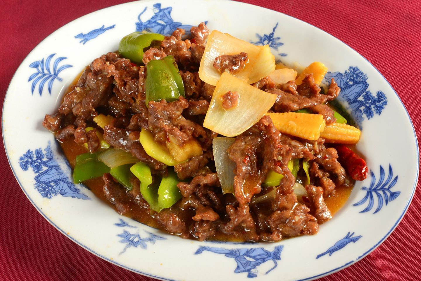 Spicy Beef With Garlic Sauce