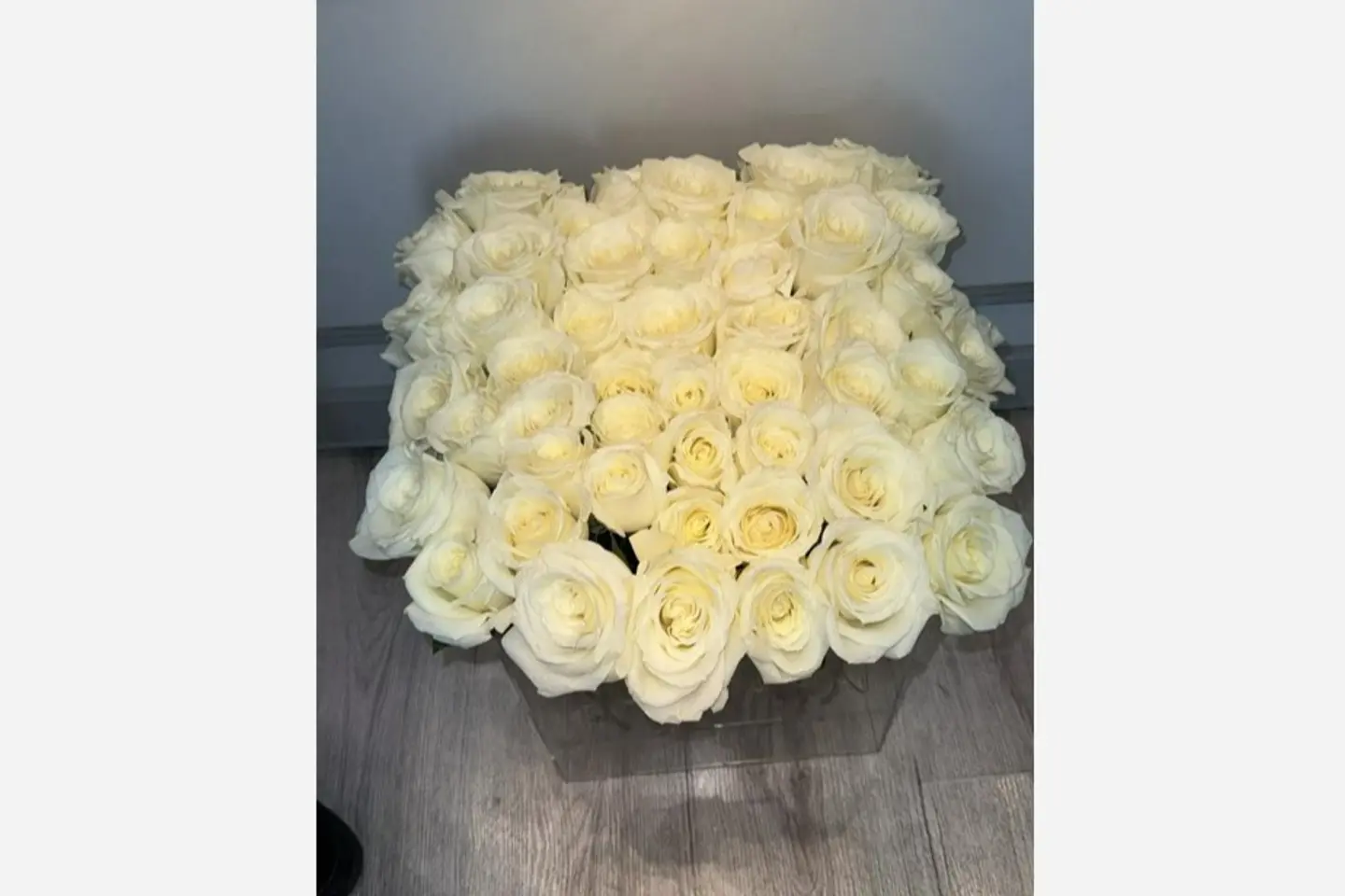 Large White Roses Bouquet