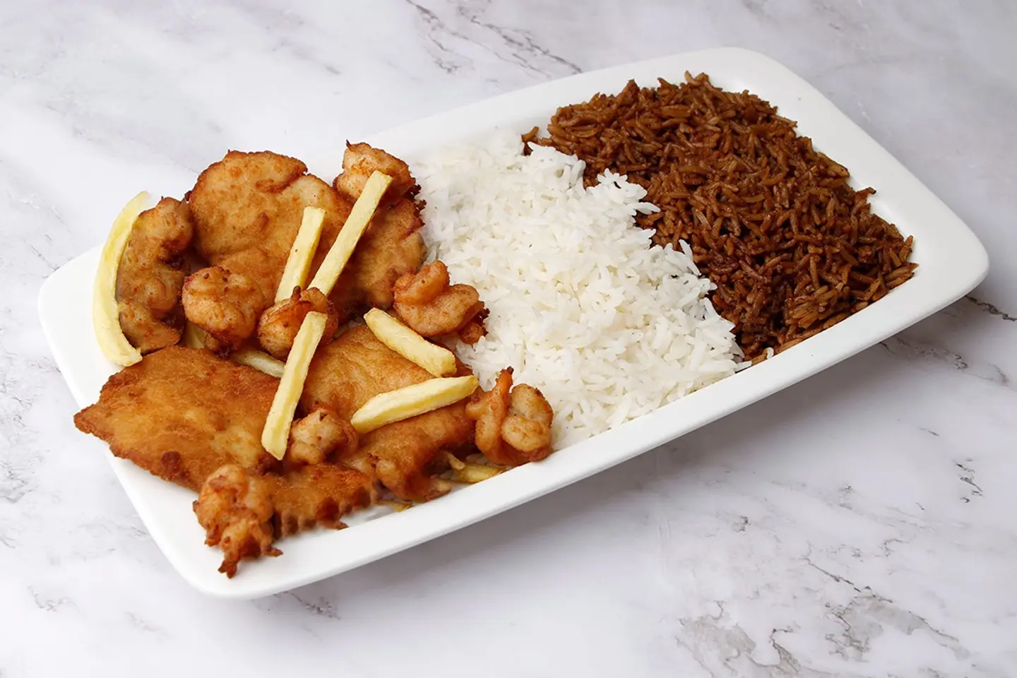 وجبة سمك فيليه وجمبري مقلي