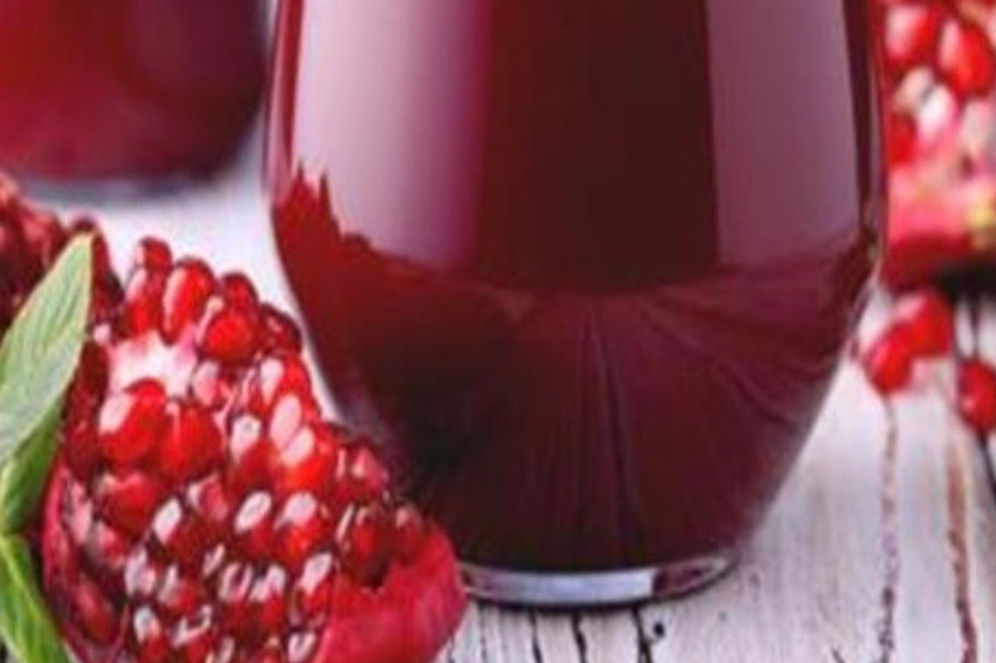 Fresh Pomegranate Juice