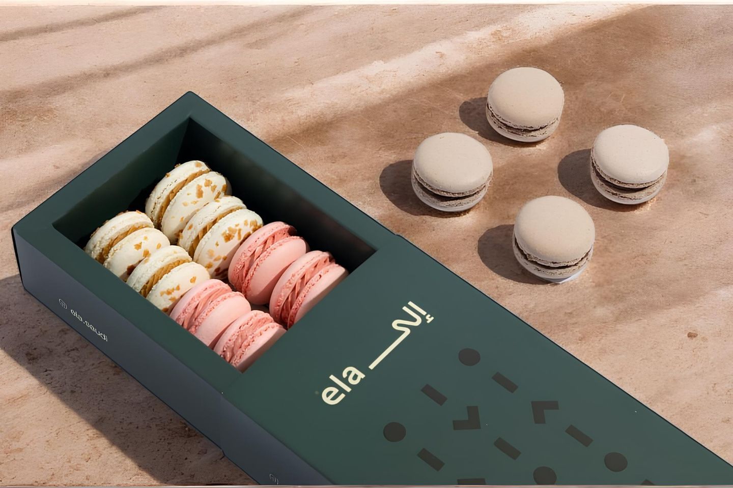 Macaron Box
