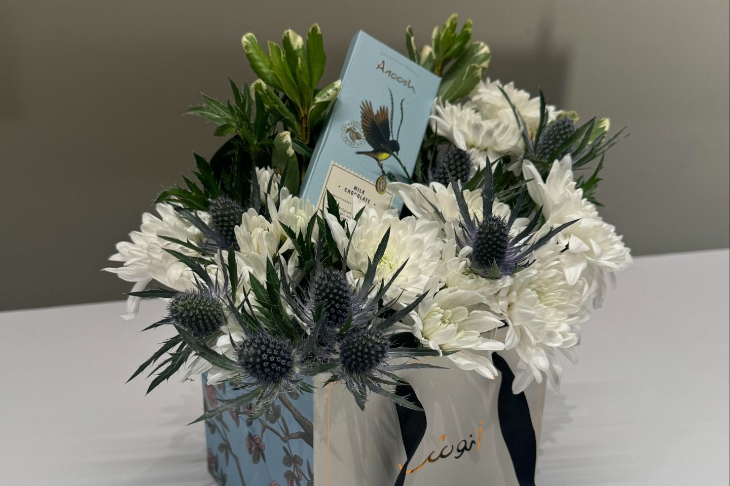 Anoush Chocolate With Roses