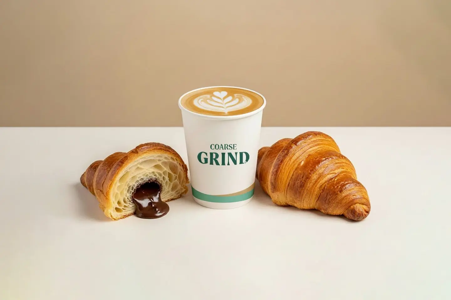 عرض كرواسون وقهوتك على ذوقك