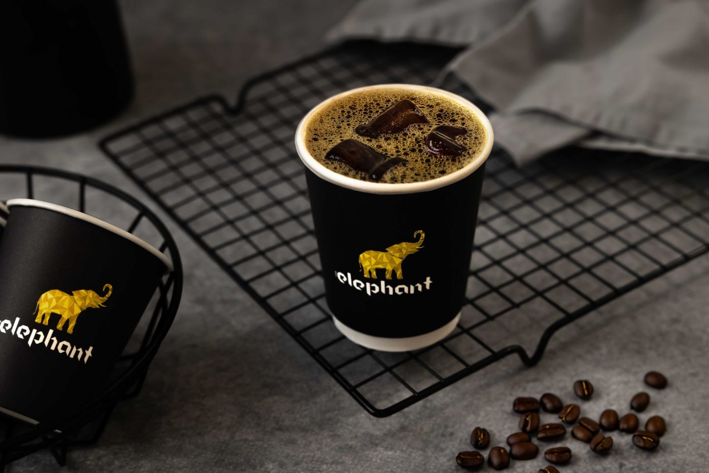 ايس في ٦٠