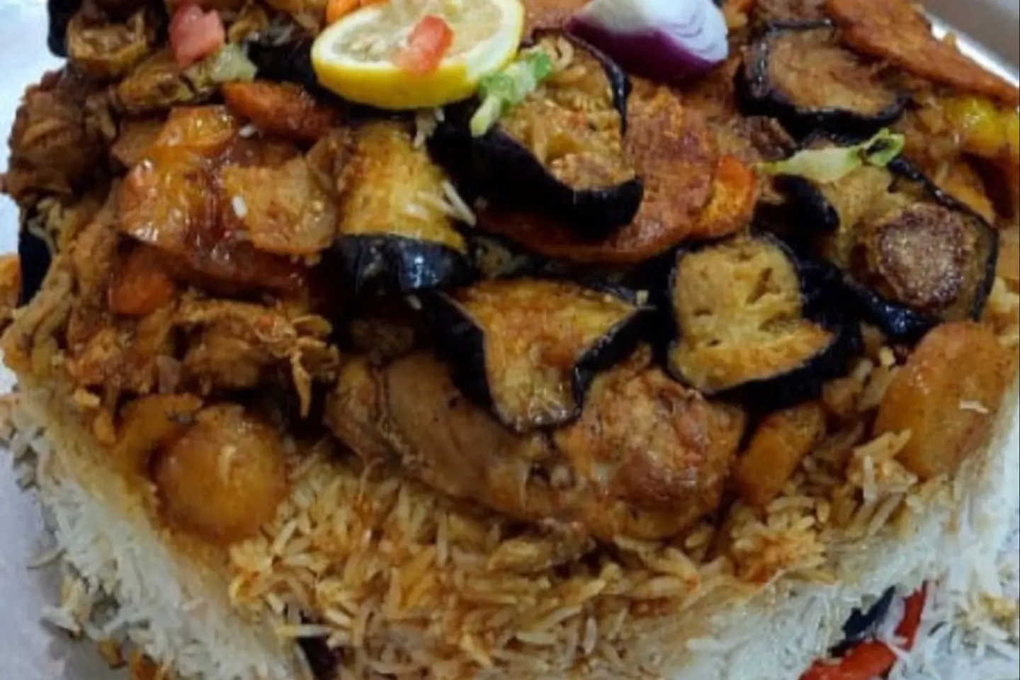 مقلوبه دجاج نصف حبه