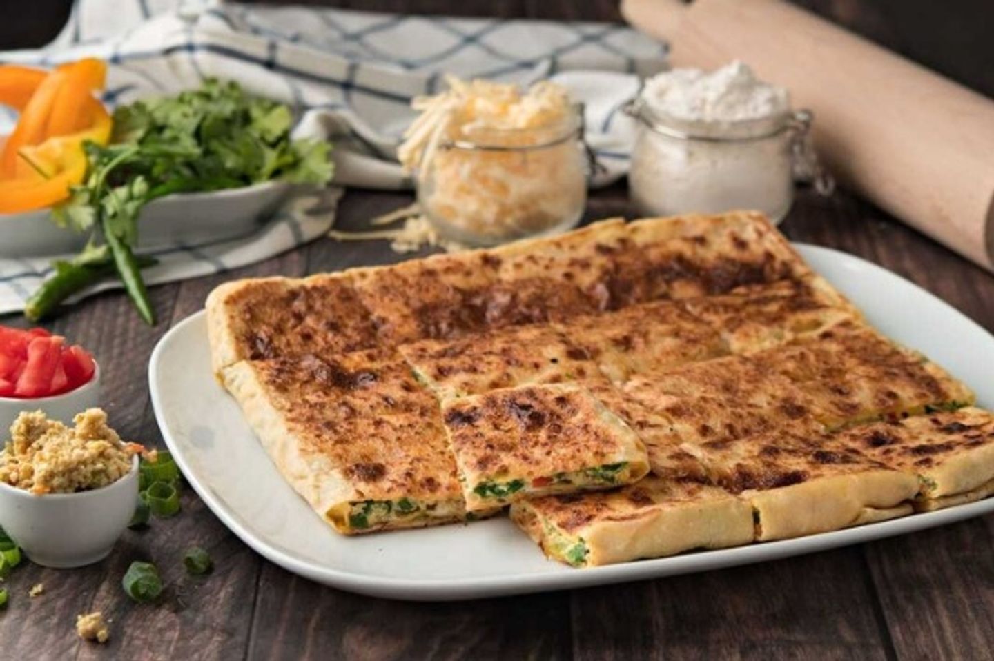 دجاج بالخضار وجبنة الشيدر