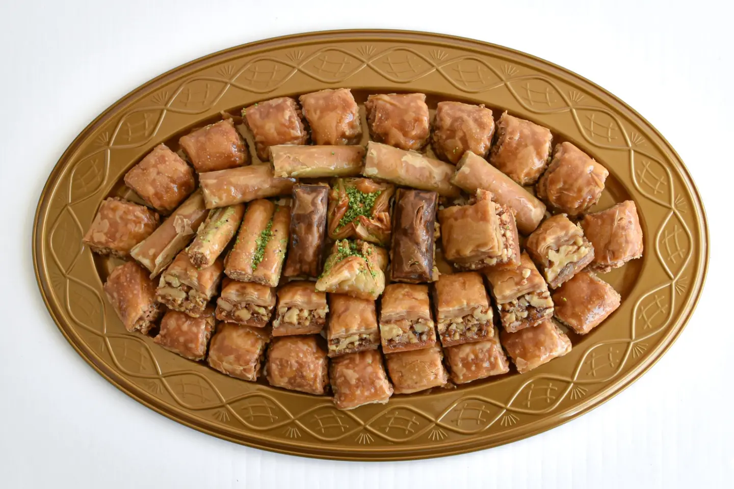 نصف كيلو بقلاوة