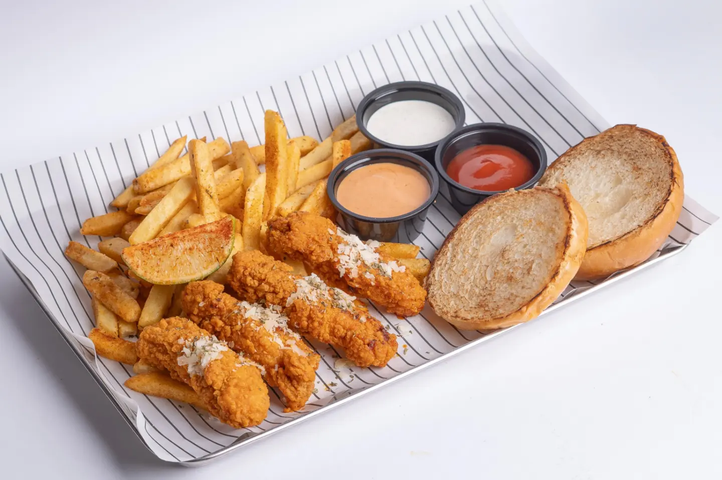 4 Chicken Strips Crispy With Fries