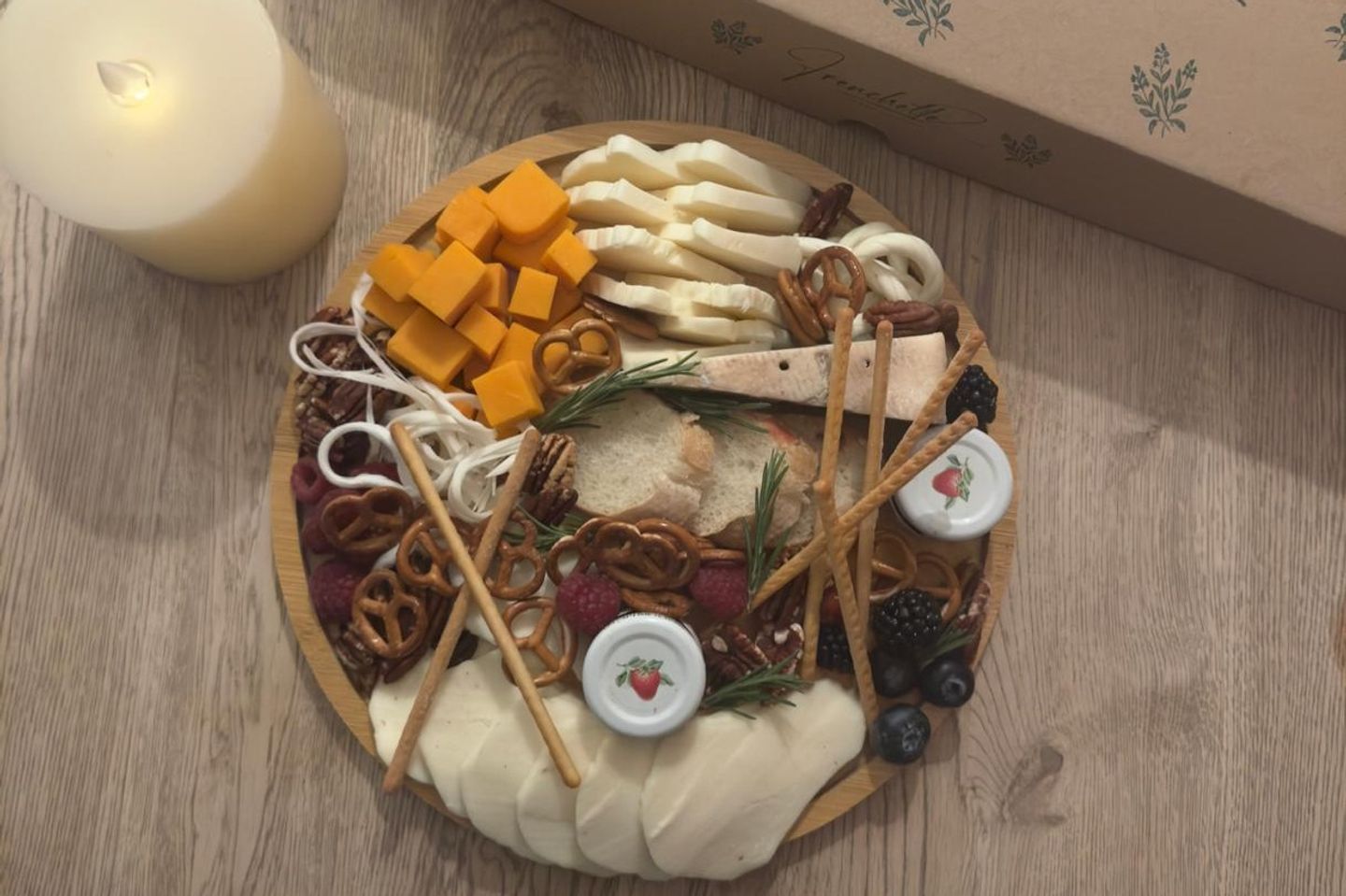 طبق الأجبان