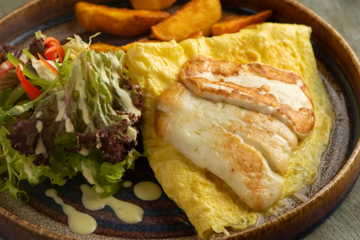 Halloumi Omelette