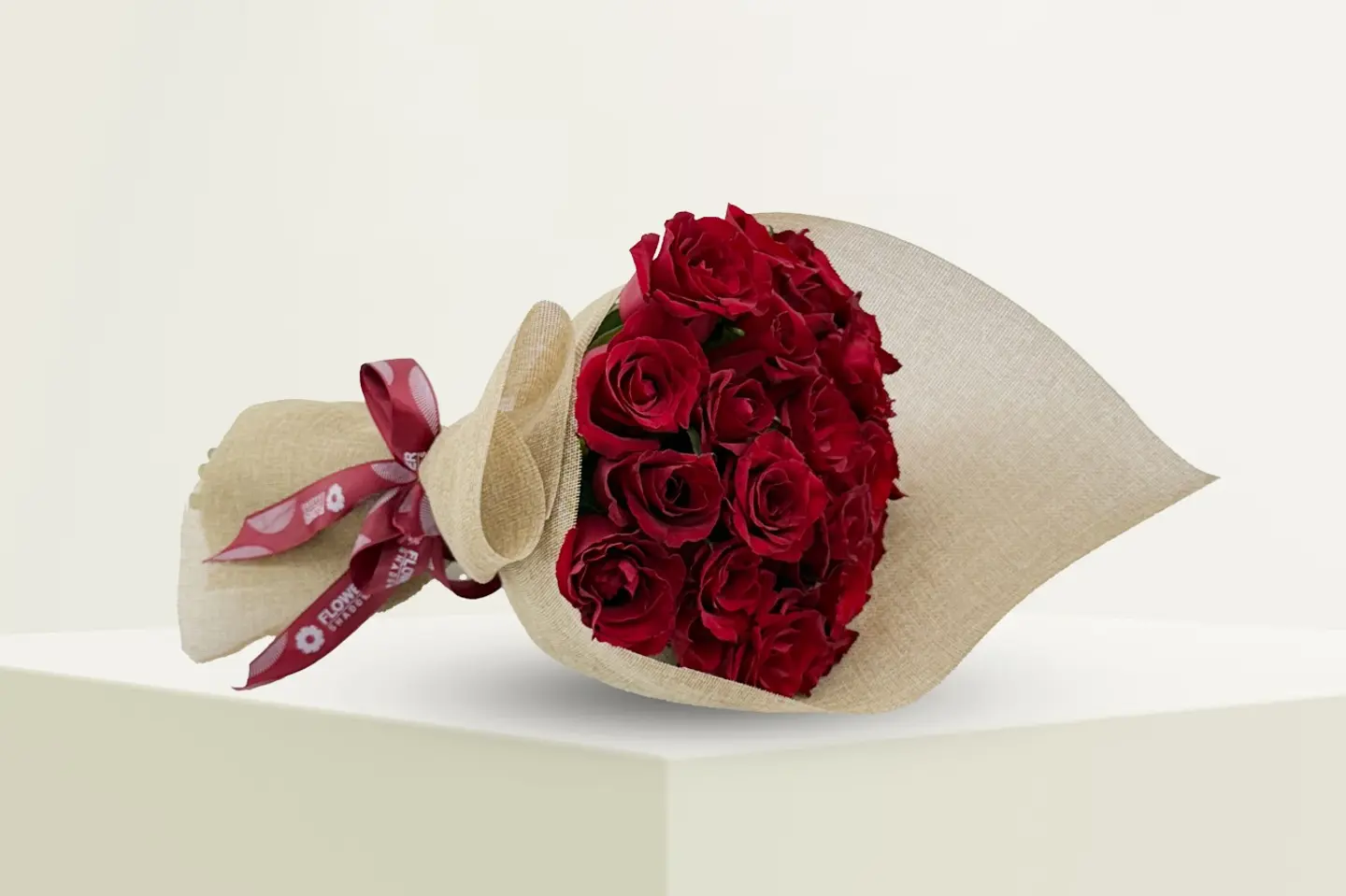 باقة ورد حمراء