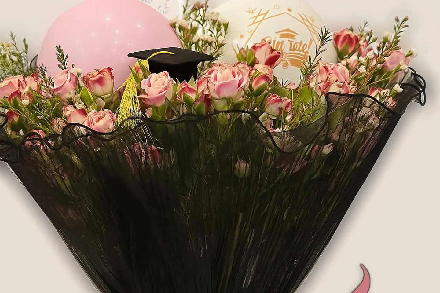 ٠٠٧ - باقة اناقة للتخرج