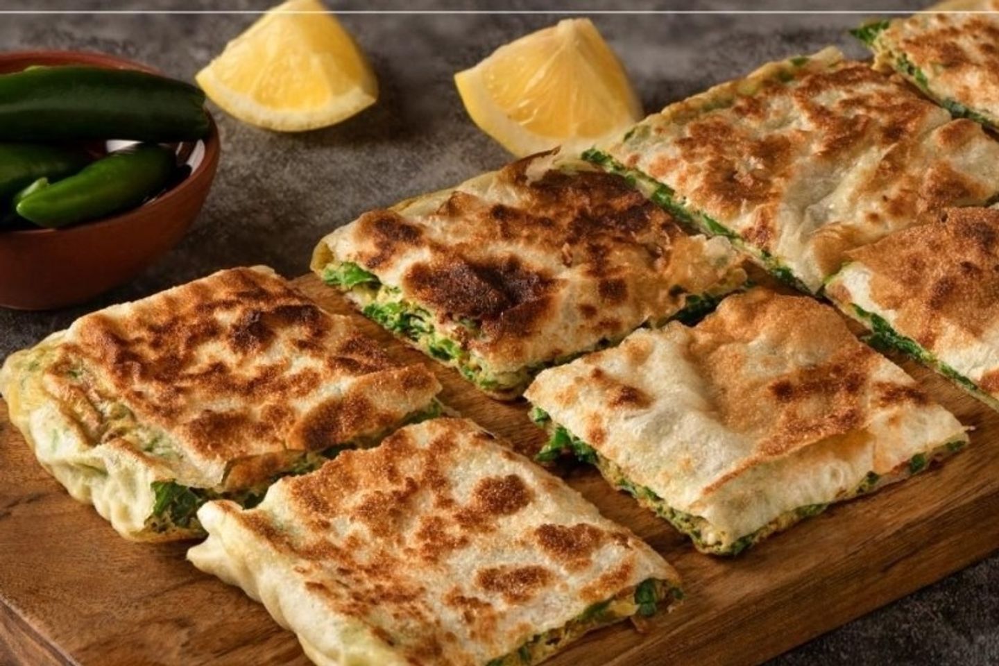 مطبق خضار جبن مالح