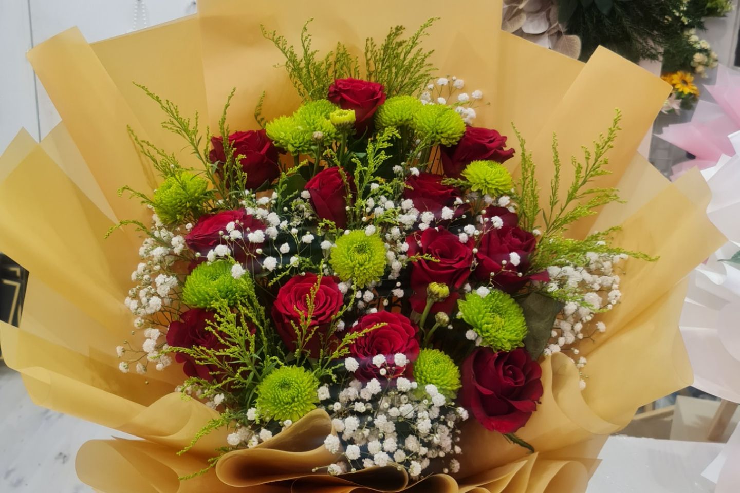 باقة ورد طبيعية خضراء
