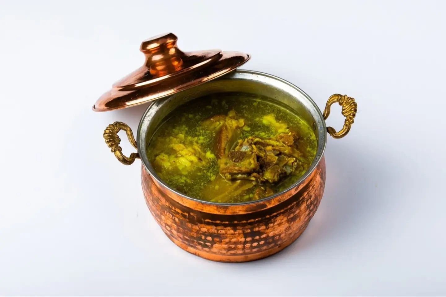 برمه لحم طازج مع الأرز