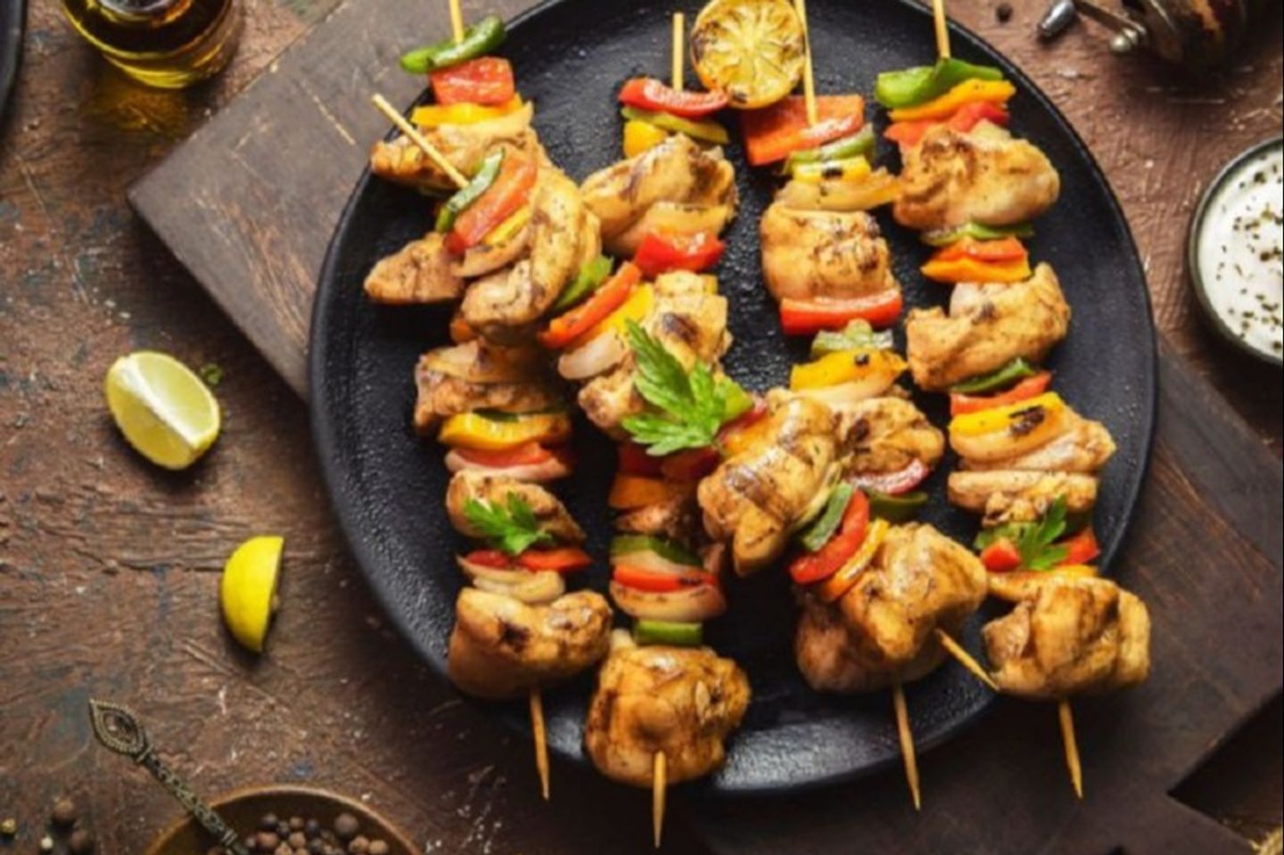 شيش طاووق بالعظم