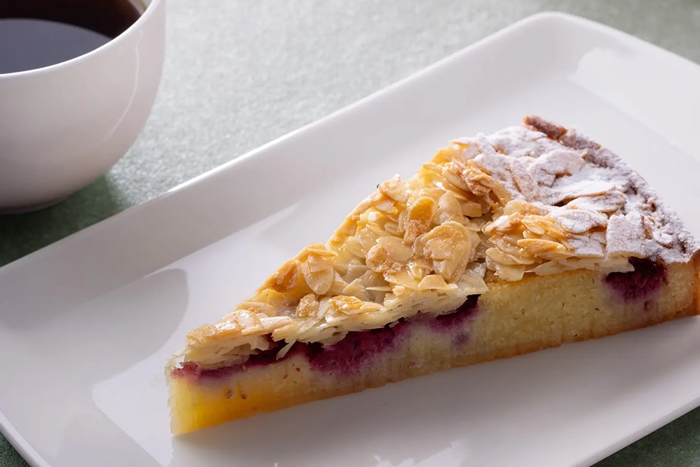 Almond And Raspberry Frangipane Tart