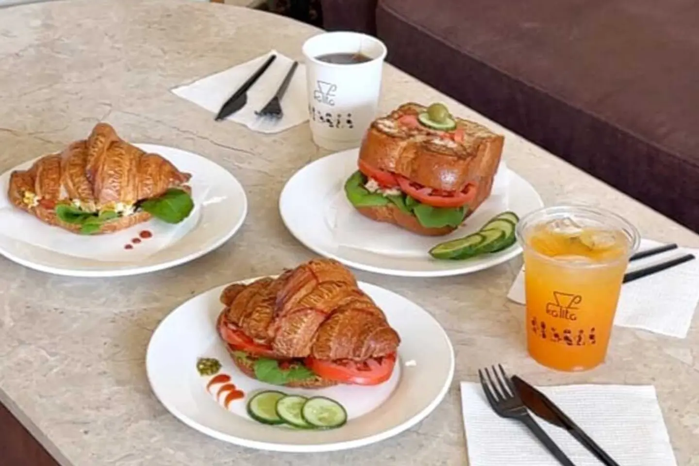 Prmium Breakfast Packig