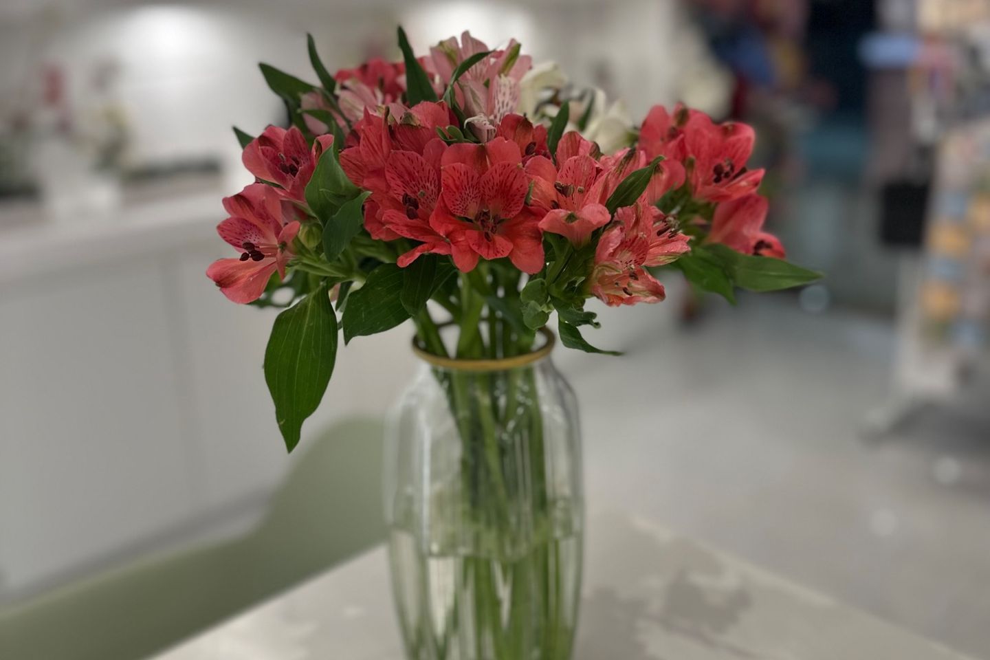Astormeria Multi Color Vase