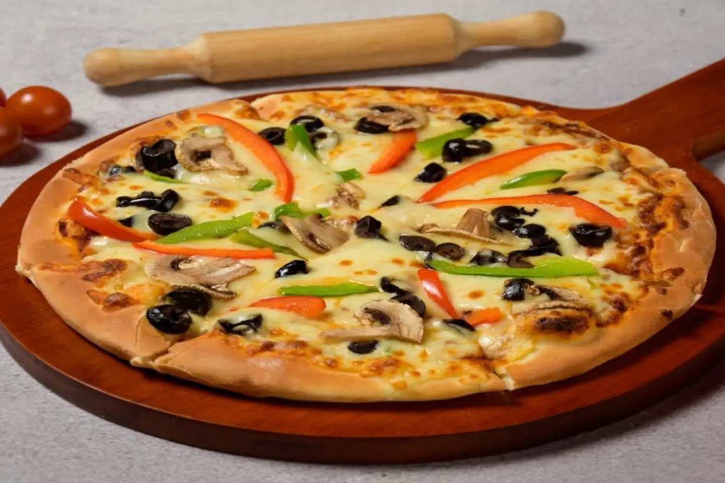 Medium Vegetable Pizza