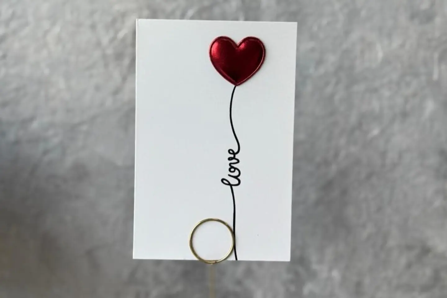 بطاقة حب كبيرة