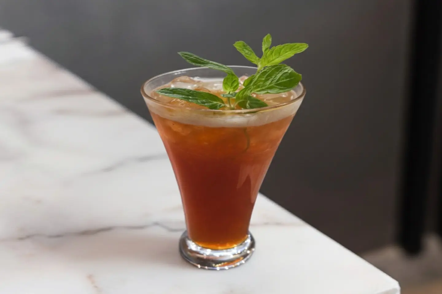 شاي مثلج بالخوخ