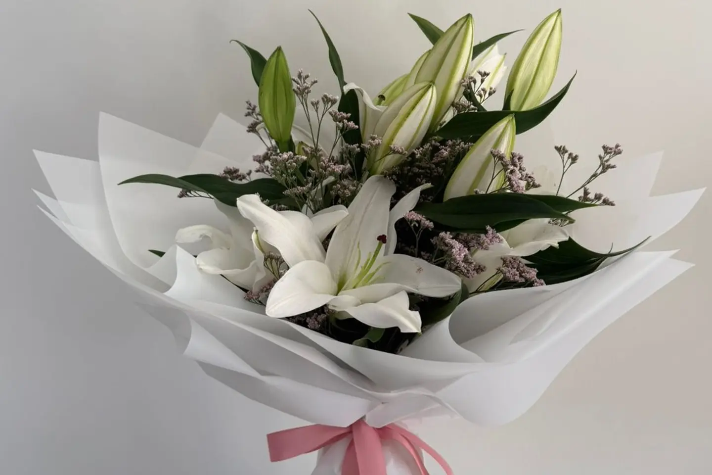 White Lily A Perfect Gift
