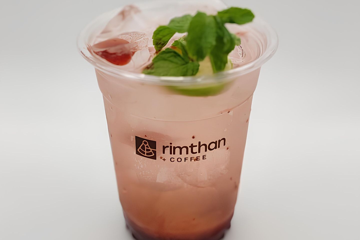 Peach And Strawberry Mojito