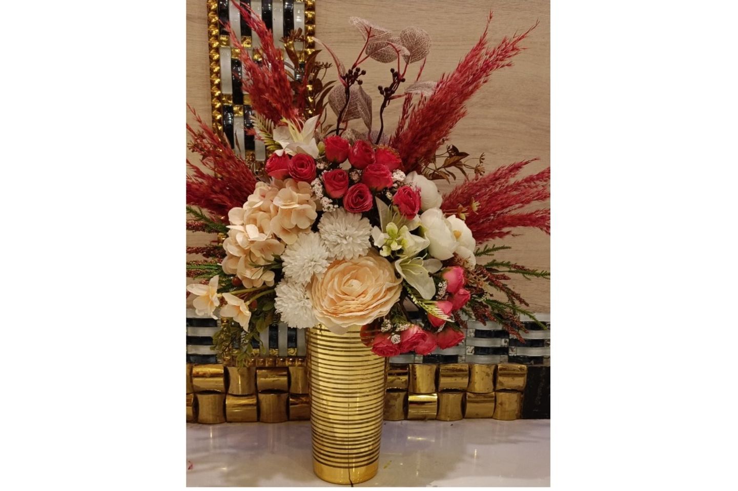 Artificial Flower Vase 4