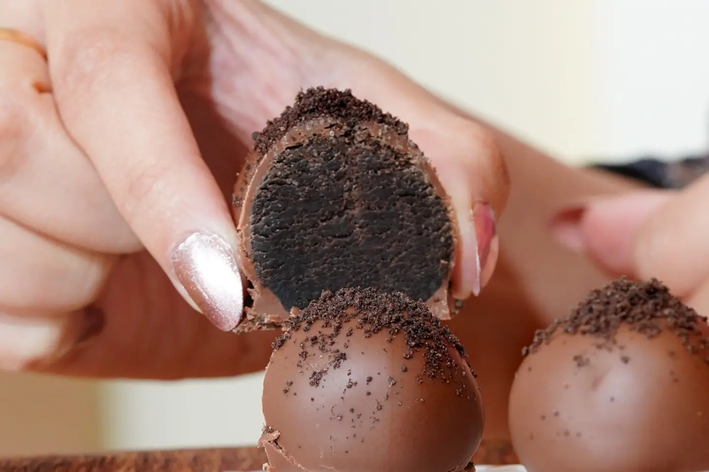 2 Pieces Oreo Truffle