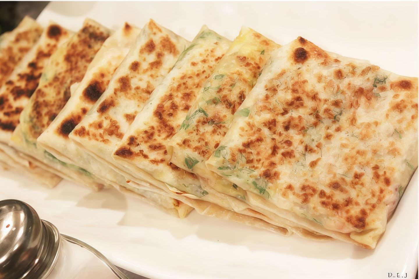 مطبق مالح بالجبن